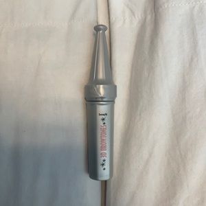 3D Brown tones eyebrow enhancer by Benefit